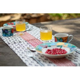 Leena table runner