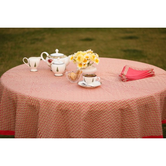 Pink striped round table cloth for six 