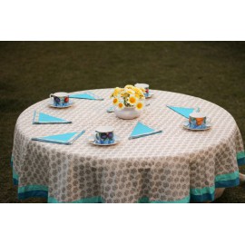 White and blue round table cloth for six