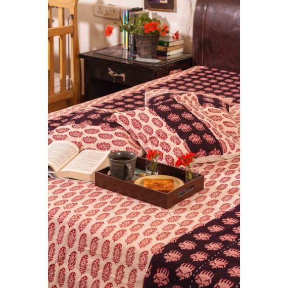 Red and black block printed double bed cover