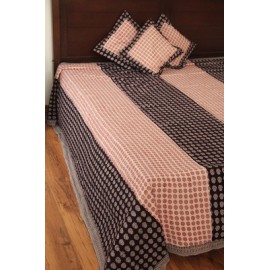 Laal double bed cover