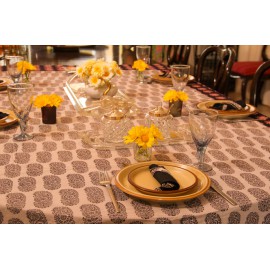 Harini rectangular table cloth for six