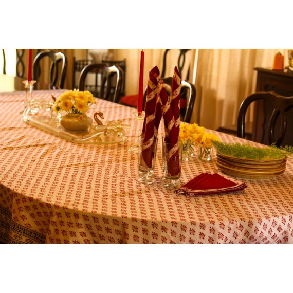 Aparna table cloth for eight