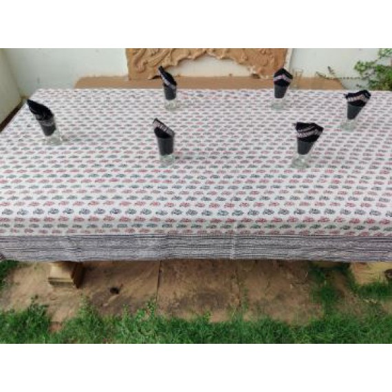 Chandini table cloth for six