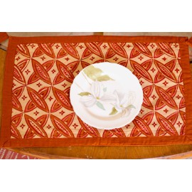 Orange table mat set of 8 with matching napkins