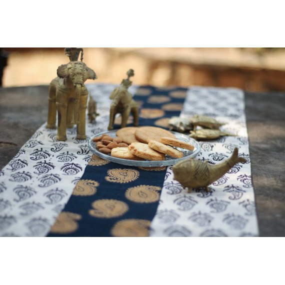 Black and cream table runner